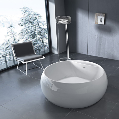 Акриловая ванна в комплекте со сливом-переливом BB30-1550